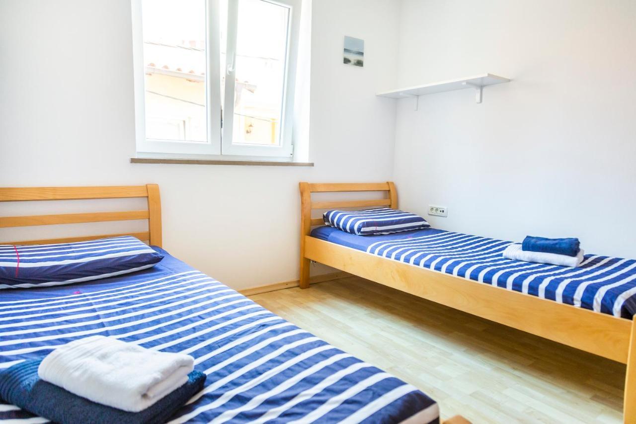 Sunny Old Town Apartment 코페르 외부 사진