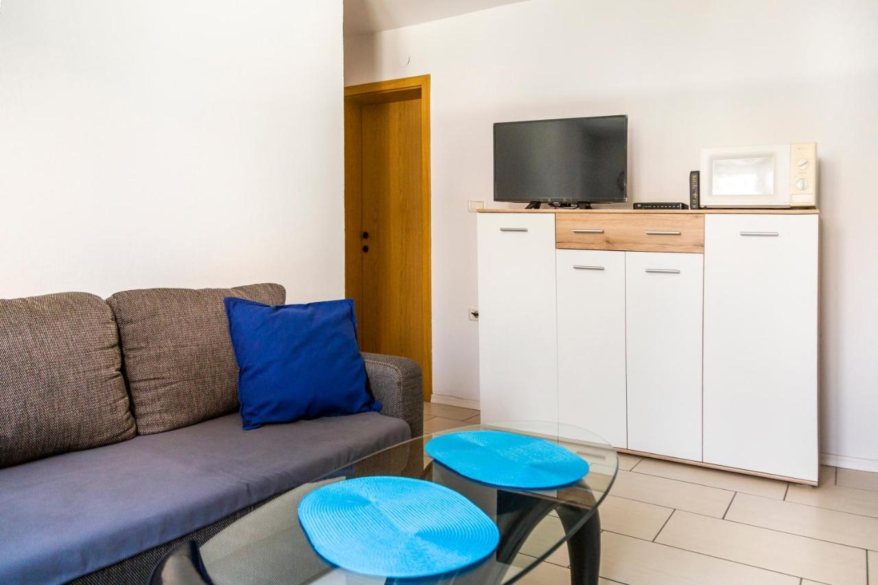 Sunny Old Town Apartment 코페르 외부 사진